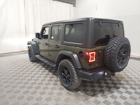 Used 2021 Jeep Wrangler Unlimited Sport AWD/4WD image 2