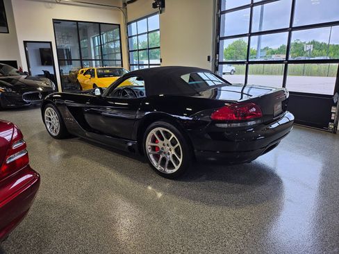 Used 2005 Dodge Viper SRT-10 RWD image 13