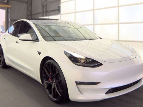 Used 2022 Tesla Model 3 Performance AWD/4WD image 3