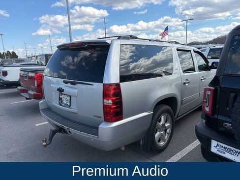 Used 2012 Chevrolet Suburban LTZ image 19