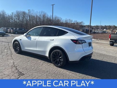 Used 2023 Tesla Model Y Long Range image 7
