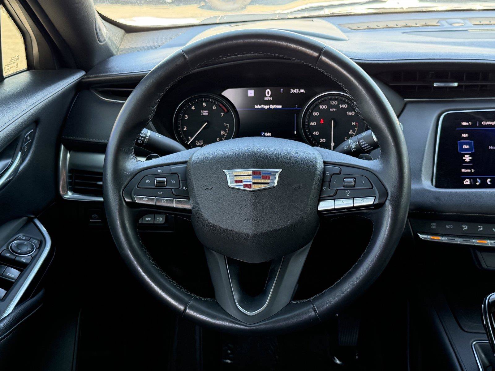 Used 2023 Cadillac XT4 Premium Luxury w/ Technology Package FWD image 20