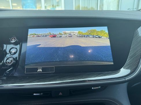 Used 2023 Buick Envision Preferred image 20