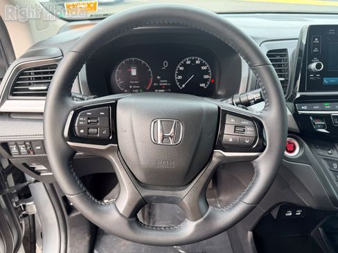 Certified 2025 Honda Odyssey EX-L image 22
