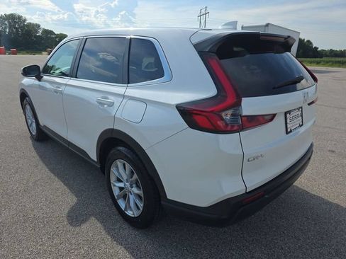 Used 2025 Honda CR-V EX image 11