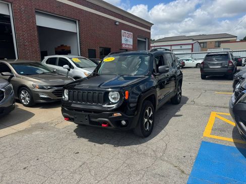 Used 2019 Jeep Renegade Trailhawk AWD/4WD image 1