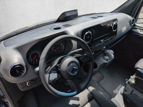 New 2026 Mercedes-Benz Sprinter 2500 image 3