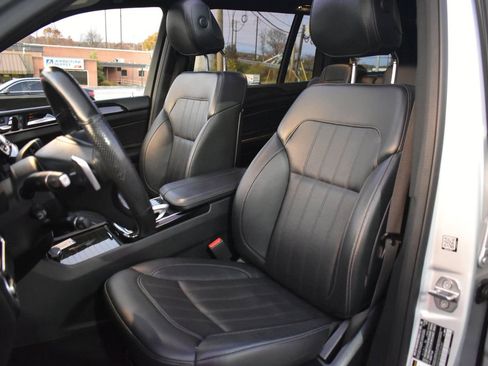 Used 2019 Mercedes-Benz GLS 450 4MATIC w/ Premium 1 Package image 2