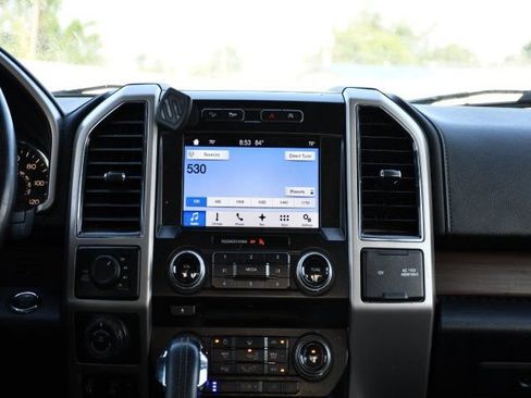 Used 2017 Ford F150 Lariat AWD/4WD image 25