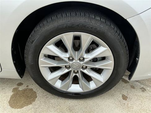 Used 2014 Lexus ES 300h w/ Luxury Package w/Bamboo Trim FWD image 25