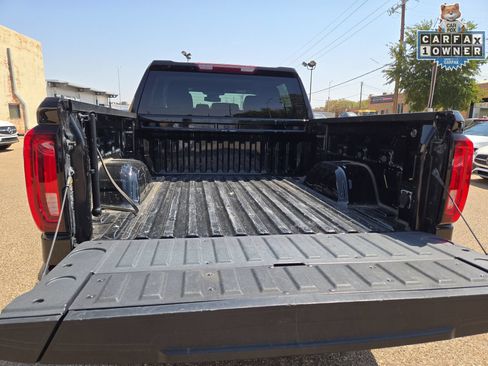 Used 2025 GMC Sierra 1500 SLT RWD image 12