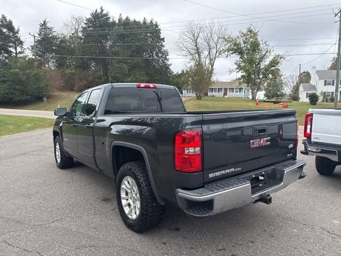 Used 2019 GMC Sierra 1500 SLE w/ SLE Value Package image 10