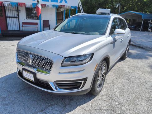 Used 2019 Lincoln Nautilus Reserve w/ Cargo Utility Package FWD image 7