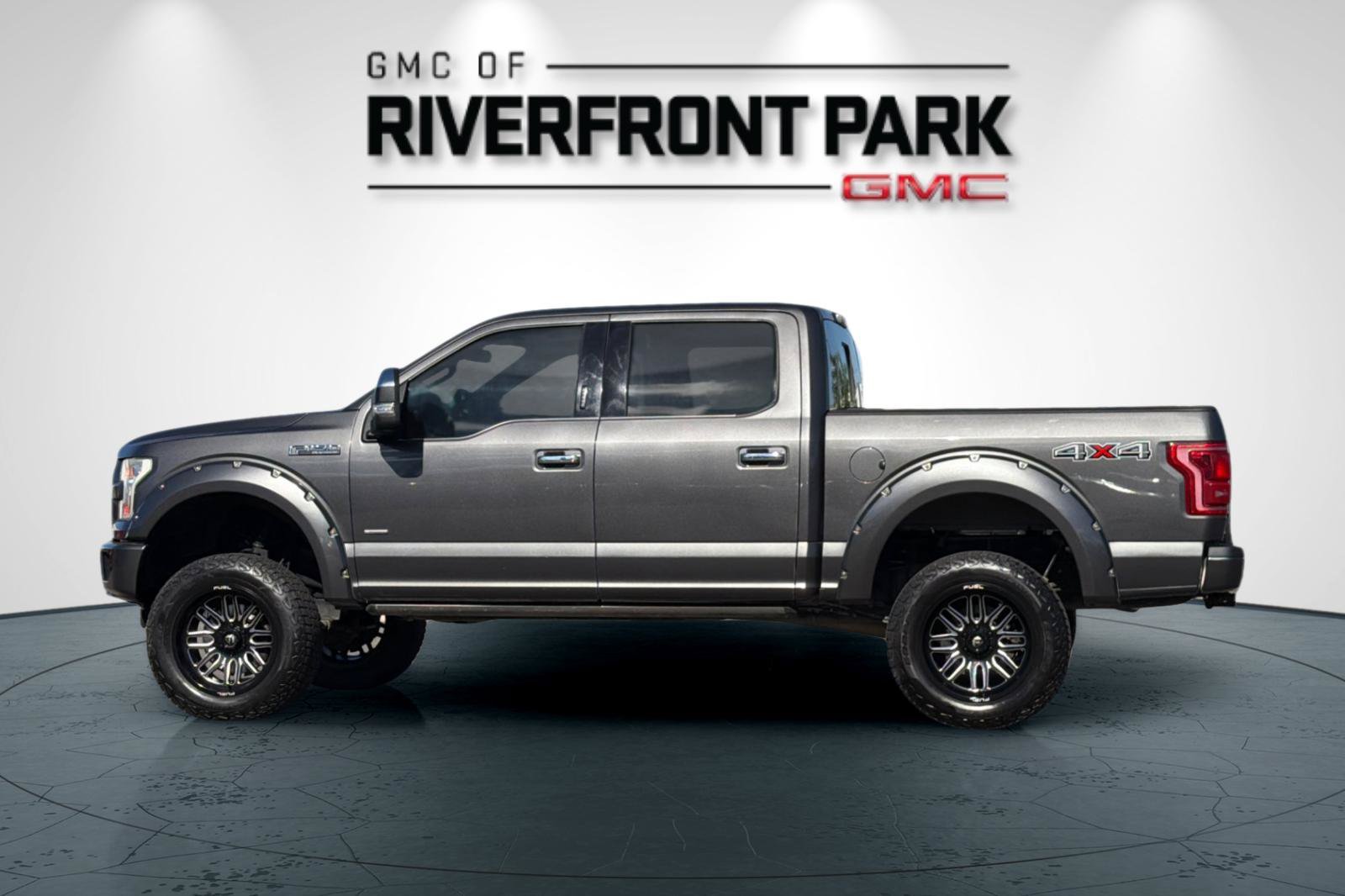 Used 2015 Ford F150 Platinum w/ Technology Package AWD/4WD image 6