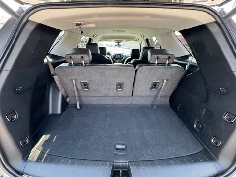 Used 2020 Chevrolet Traverse RS AWD/4WD image 33