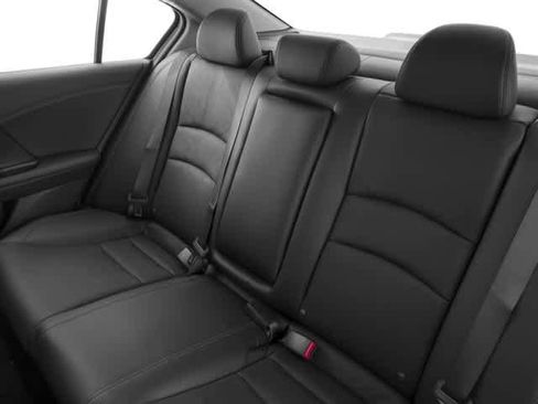 Used 2015 Honda Accord EX-L image 17