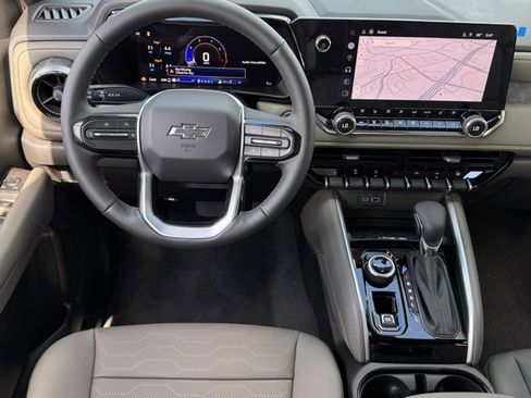 New 2026 Chevrolet Colorado ZR2 w/ Technology Package image 11