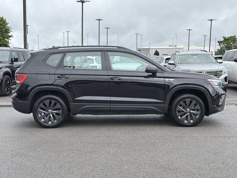 Used 2024 Volkswagen Taos S FWD image 6