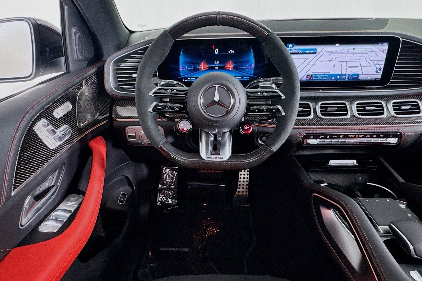 New 2026 Mercedes-Benz GLE 53 AMG 4MATIC Coupe image 4