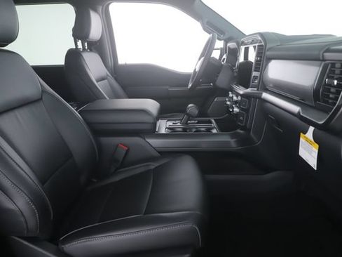 Used 2026 Ford F150 Lariat AWD/4WD image 35