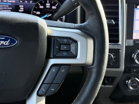 Used 2018 Ford F250 Lariat w/ Lariat Ultimate Package image 26