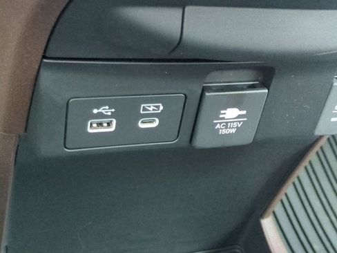 New 2026 Honda Odyssey Touring image 21