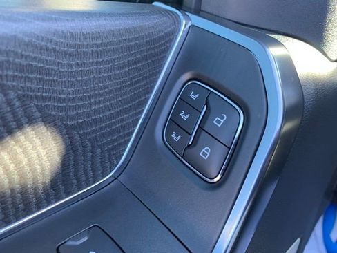 New 2025 Ford F350 Platinum w/ FX4 Off-Road Package image 10