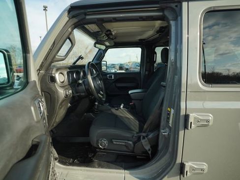 Used 2021 Jeep Wrangler Unlimited Sport image 12