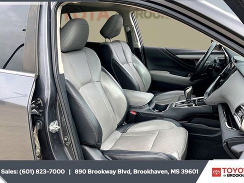 Used 2021 Subaru Outback Limited image 6