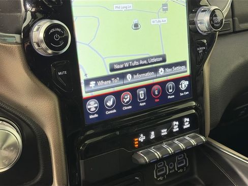 Used 2019 RAM 1500 Laramie image 20