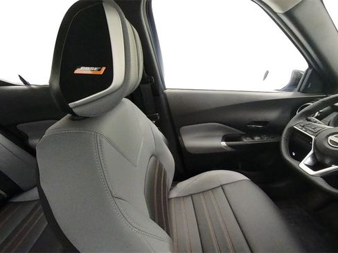 Used 2024 Nissan Kicks SR w/ SR Premium Package image 23