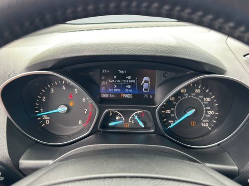 Used 2017 Ford Escape Titanium AWD/4WD image 28