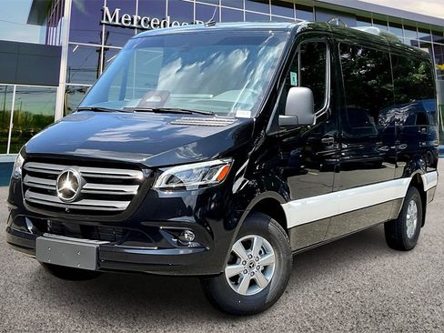 New 2025 Mercedes-Benz Sprinter 144 Cargo image 2