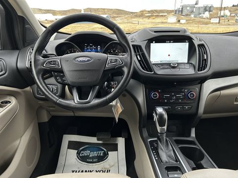 Used 2018 Ford Escape SEL image 16