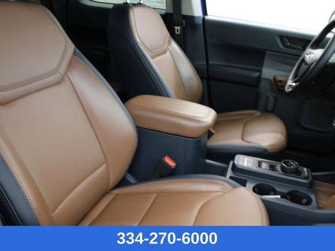 Used 2023 Ford Maverick Lariat w/ Lariat Luxury Package image 22