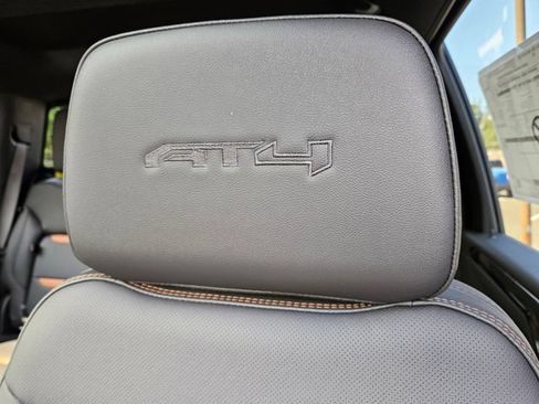 New 2026 GMC Sierra 3500 AT4 w/ AT4 Premium Plus Package AWD/4WD image 28
