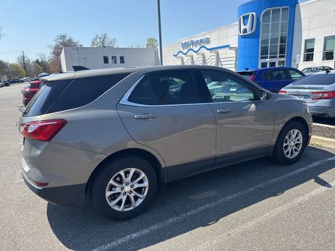 Used 2018 Chevrolet Equinox LT image 9