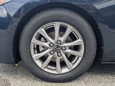 Used 2021 MAZDA MAZDA3 s FWD image 10