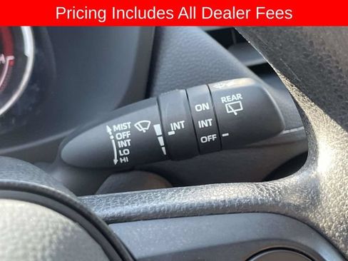 Used 2024 Toyota RAV4 XLE AWD/4WD image 28
