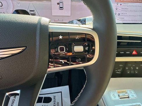 New 2026 Genesis GV70 2.5T Select image 27