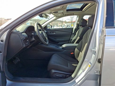 Certified 2024 Honda Accord EX image 13