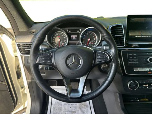 Used 2017 Mercedes-Benz GLE 350 4MATIC image 21