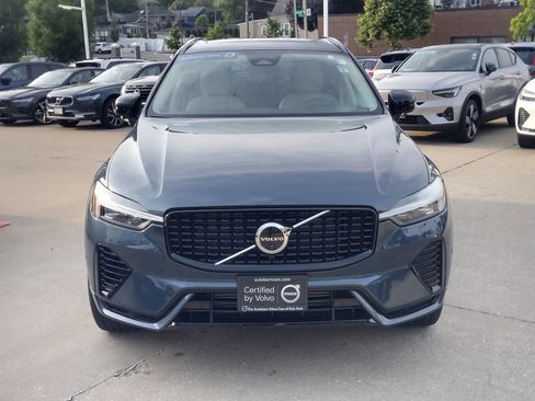 Certified 2025 Volvo XC60 T8 Plus w/ Protection Package Premier image 5