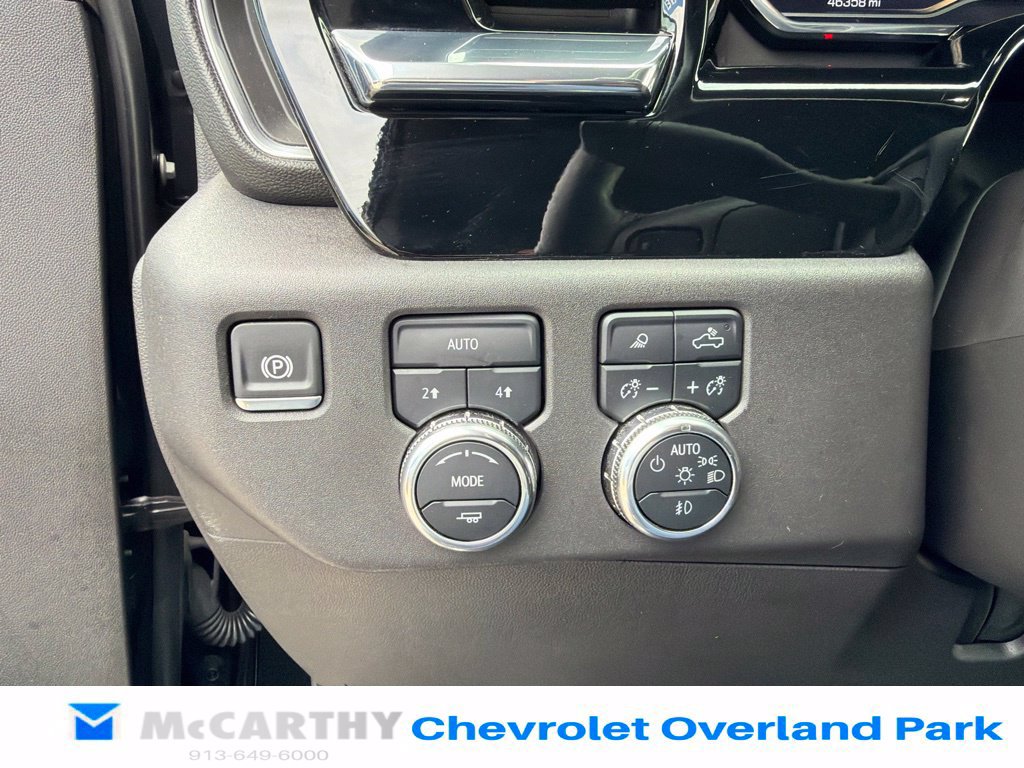 Used 2025 GMC Sierra 1500 SLT AWD/4WD image 25