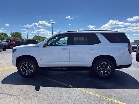 Certified 2024 Chevrolet Tahoe Z71 w/ Luxury Package AWD/4WD image 6