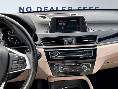 Used 2018 BMW X1 xDrive28i w/ Convenience Package image 9