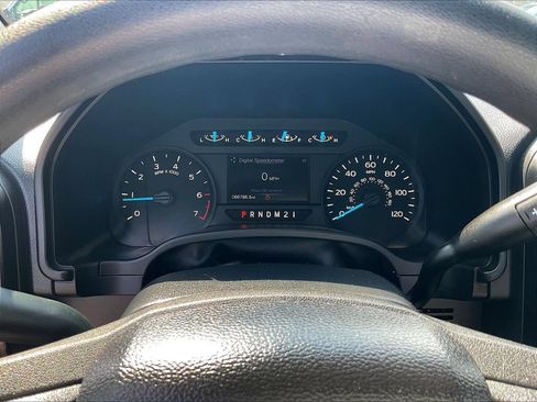 Used 2017 Ford F150 XL w/ Equipment Group 101A Mid AWD/4WD image 13