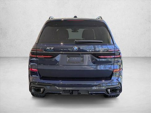 New 2027 BMW X7 xDrive40i w/ M Sport Package AWD/4WD image 8