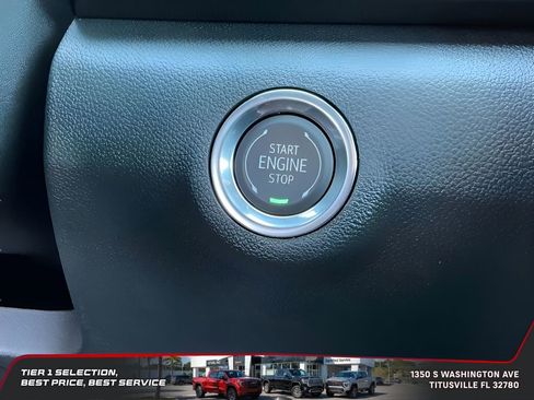 New 2026 GMC Terrain AT4 w/ LPO, Black Badging Package AWD/4WD image 45