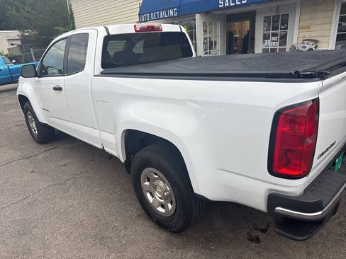 Used 2015 Chevrolet Colorado W/T RWD image 7